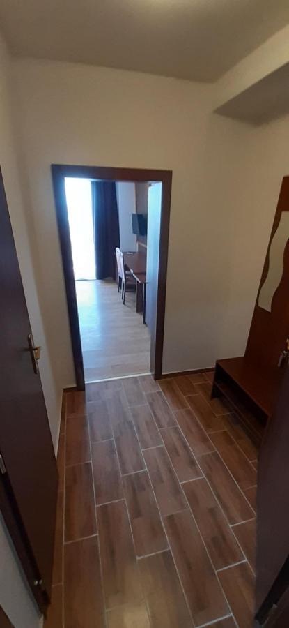 Hotel Felicia Kaluža Екстериор снимка